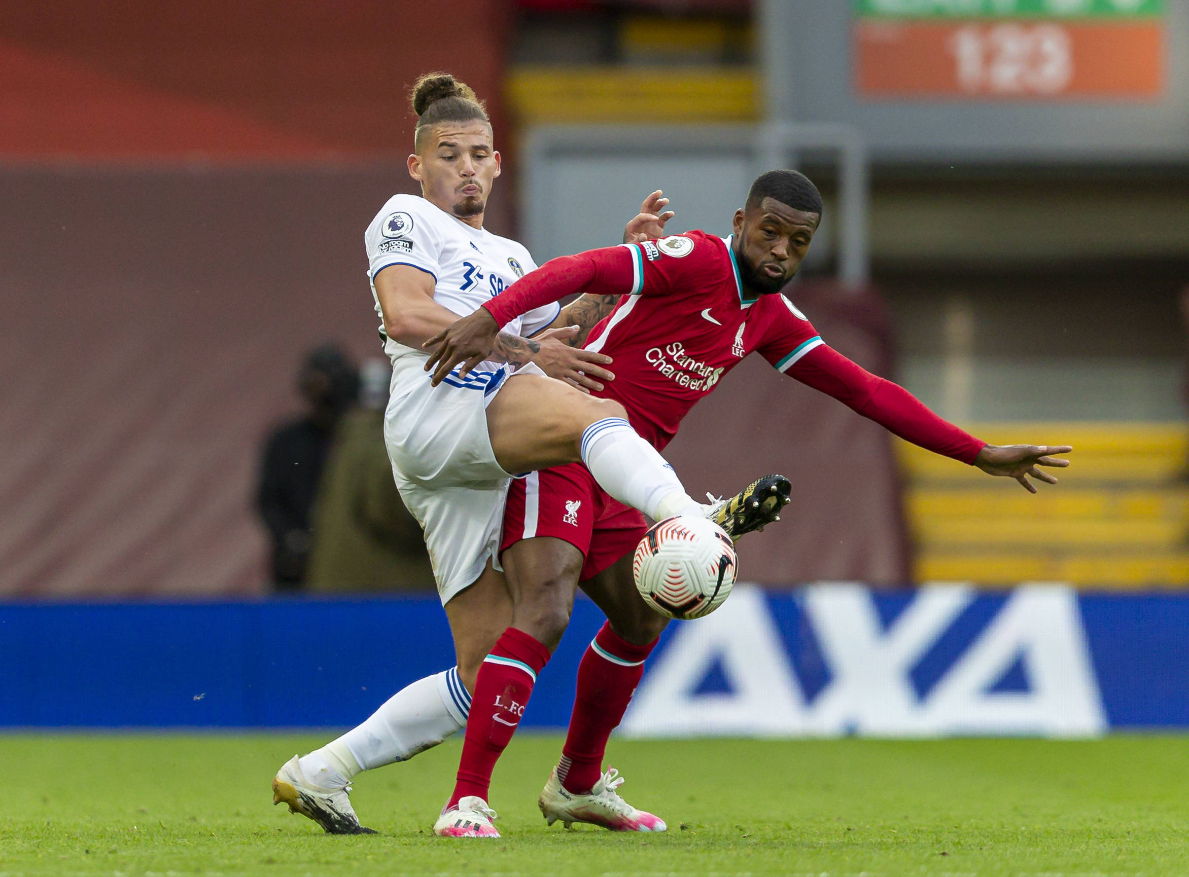 李劲堃强调 李劲堃强调